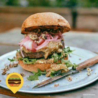 Poached Pear Burger