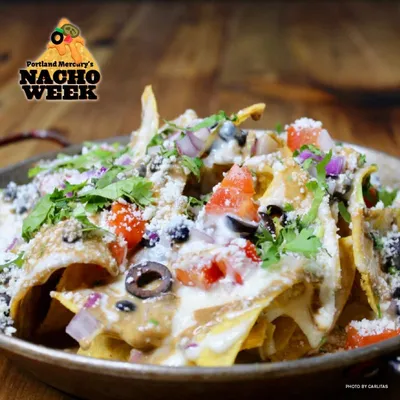 Carlita's Ardiente Nachos