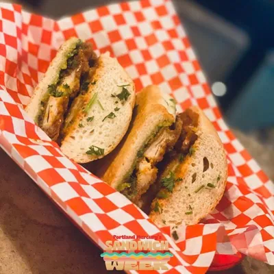 No Pharm Chicken Sando
